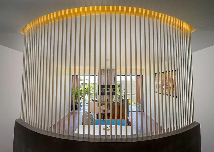 Hotel Metta & 5*